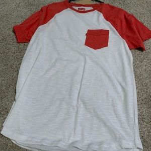 Levi tee shirt
